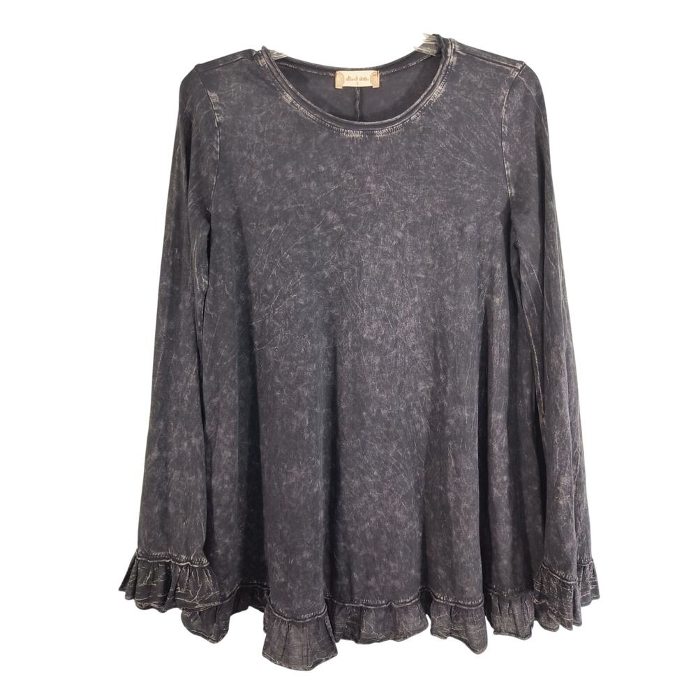altar'd state Tunic Top Wmn's  S Black Stone Wash Ruffled Long Sleeve  Lagenlook